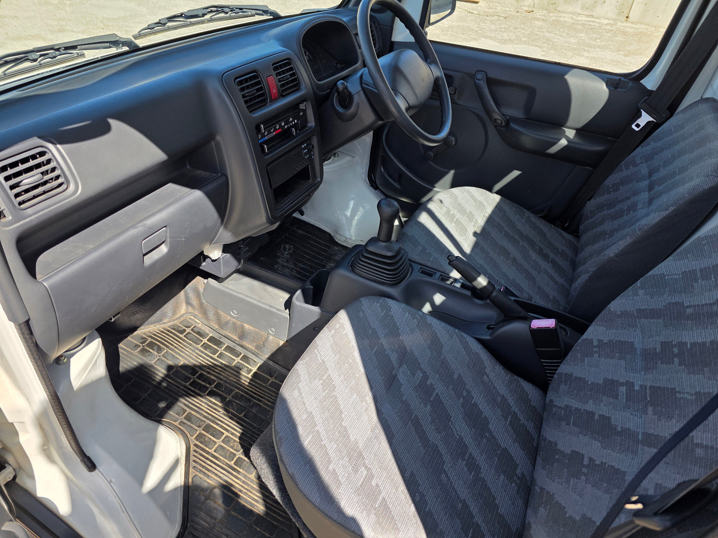 2009 Suzuki Carry 2WD 5sp Manual Low Kms Clean Mini Kei Truck