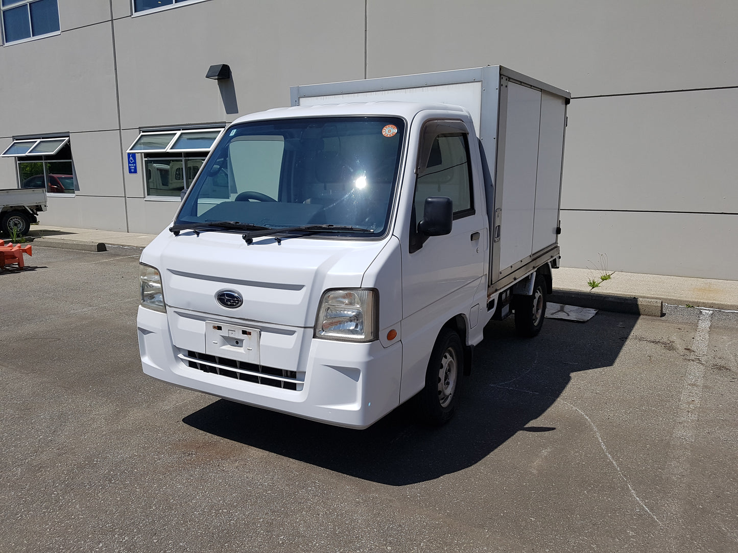 Low kms, rare 2010 Subaru Sambar 4WD Manual with AC, Enclosed Cube Van