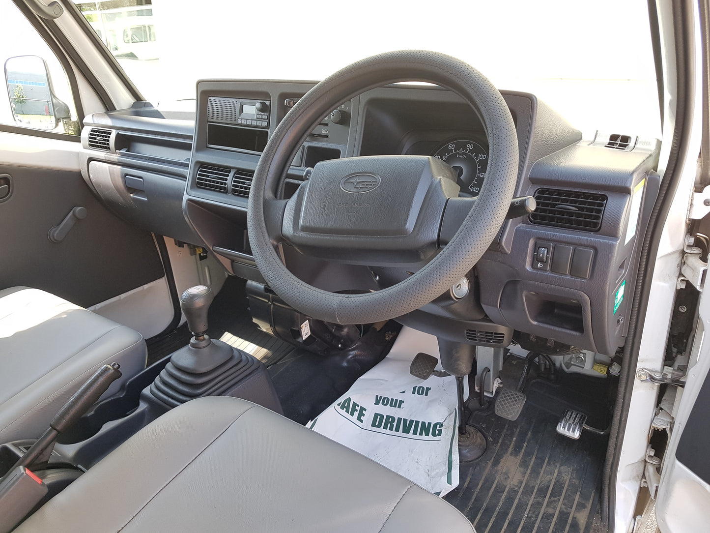Low kms, rare 2010 Subaru Sambar 4WD Manual with AC, Enclosed Cube Van