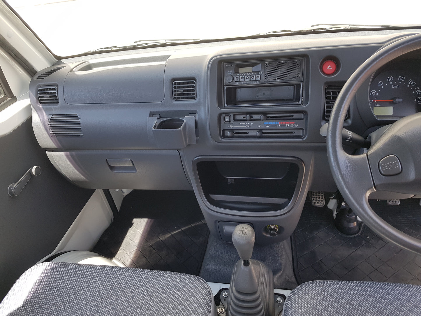 2007 Daihatsu Hijet 4WD AC Super Low Kms Clean Mini Kei Truck