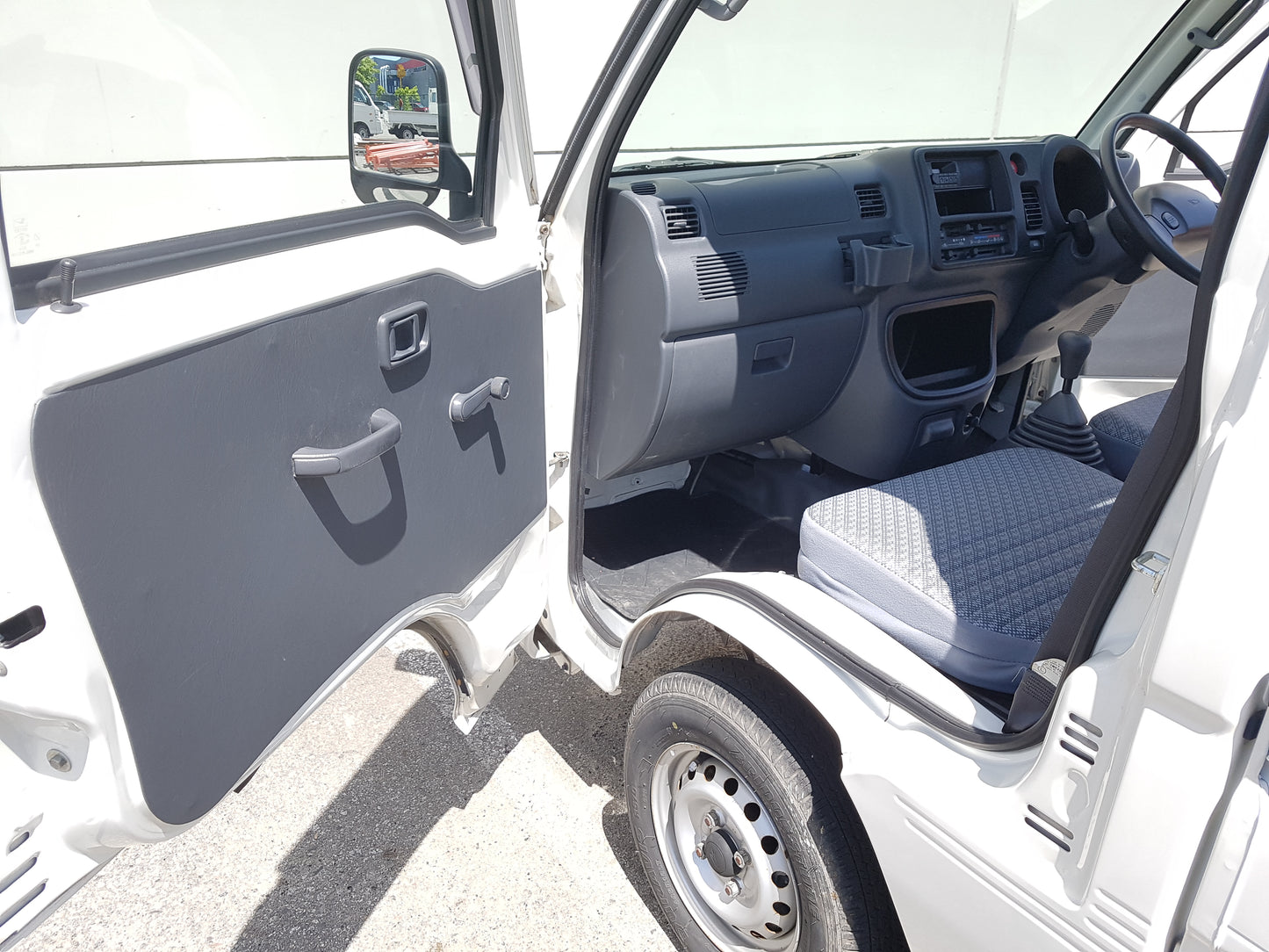 2007 Daihatsu Hijet 4WD AC Super Low Kms Clean Mini Kei Truck