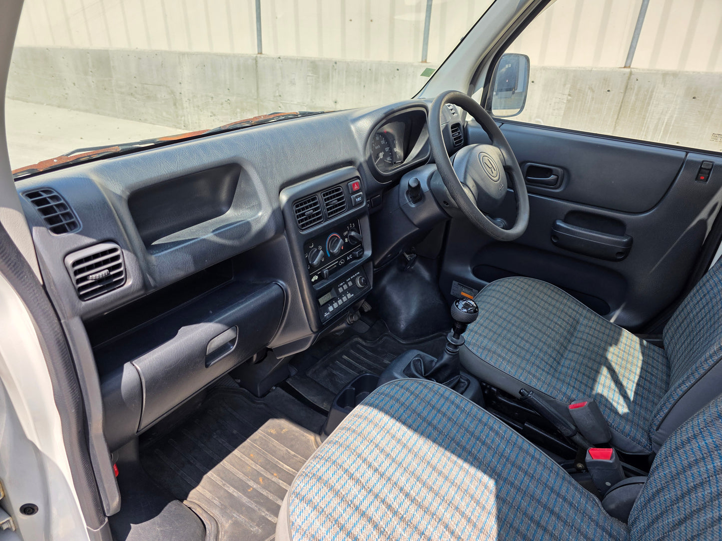 2001 HONDA ACTY ATTACK AWD Manual Low Kms Very Clean Mini Kei Truck