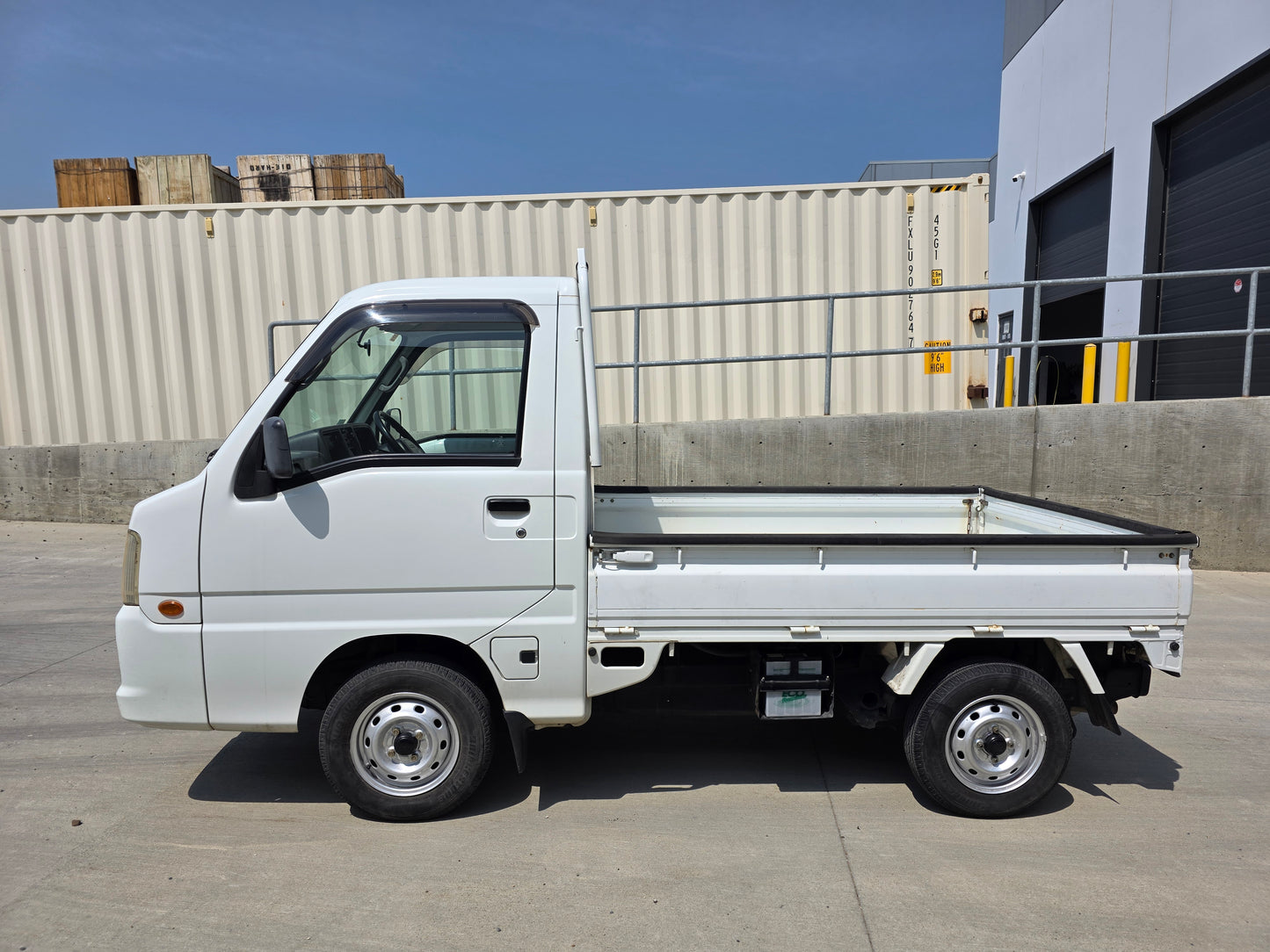 2005 SUBARU SAMBAR AWD 5 Sp Manual Low Kms Mini Kei Truck
