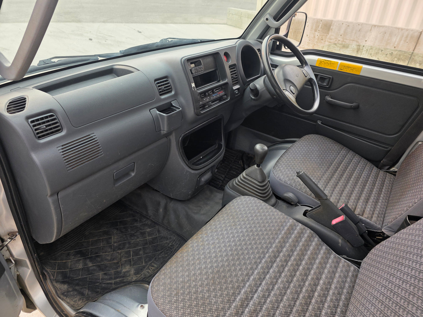 2007 DAIHATSU HIJET 4WD 5 Speed Low Kms DUMP BED Kei Truck