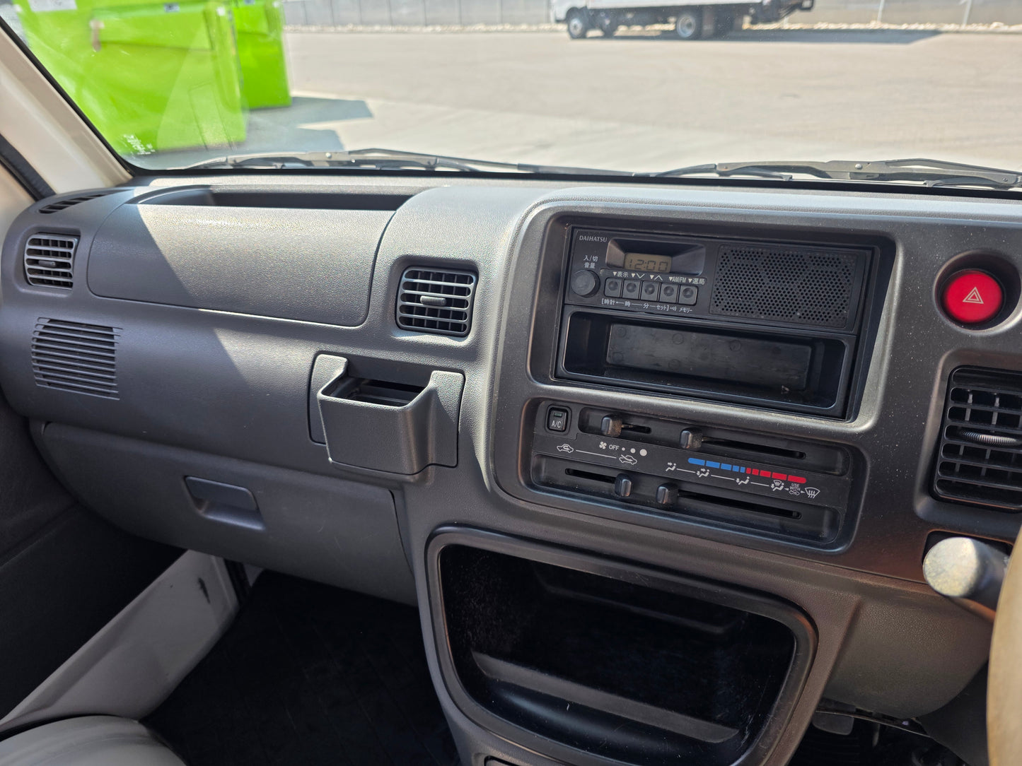 2009 DAIHATSU HIJET 4WD 5 Speed Low Kms DUMP BED Kei Truck