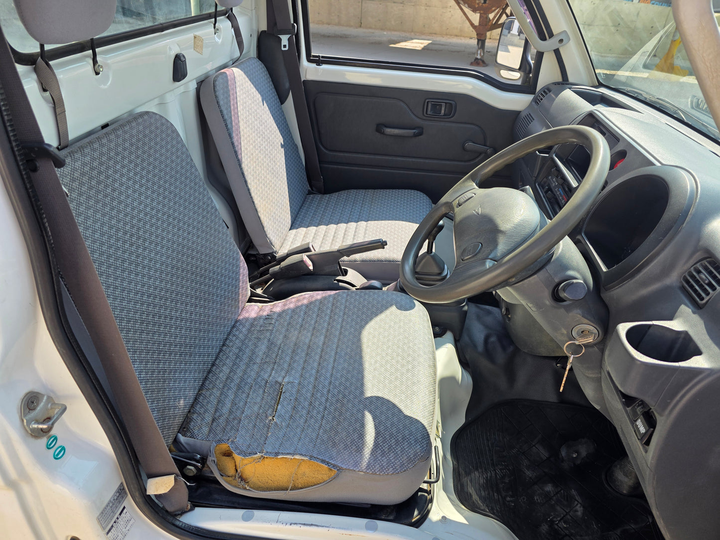 2009 DAIHATSU HIJET 4WD 5 Speed Low Kms DUMP BED Kei Truck