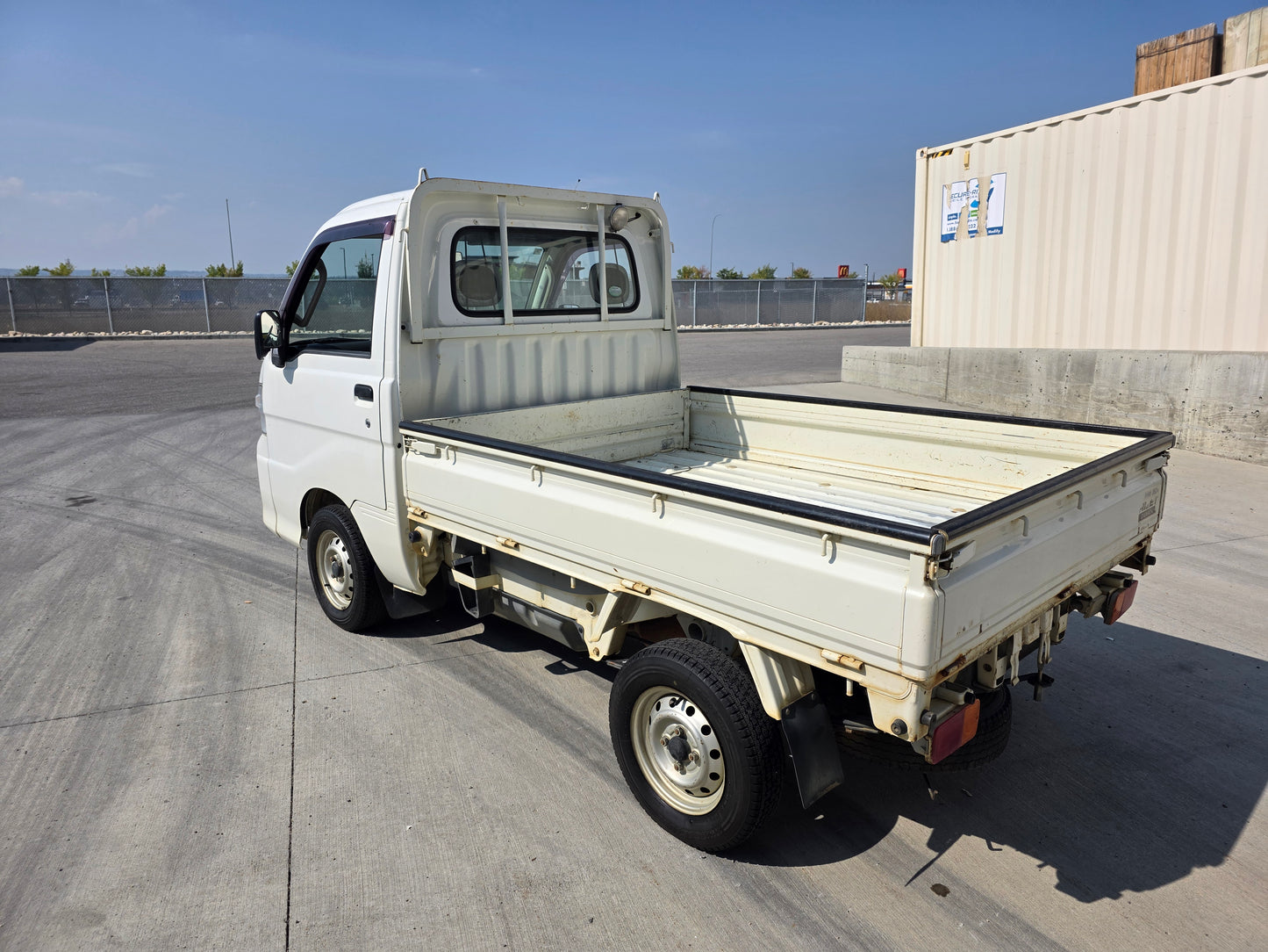 2009 DAIHATSU HIJET 4WD 5 Speed Low Kms DUMP BED Kei Truck