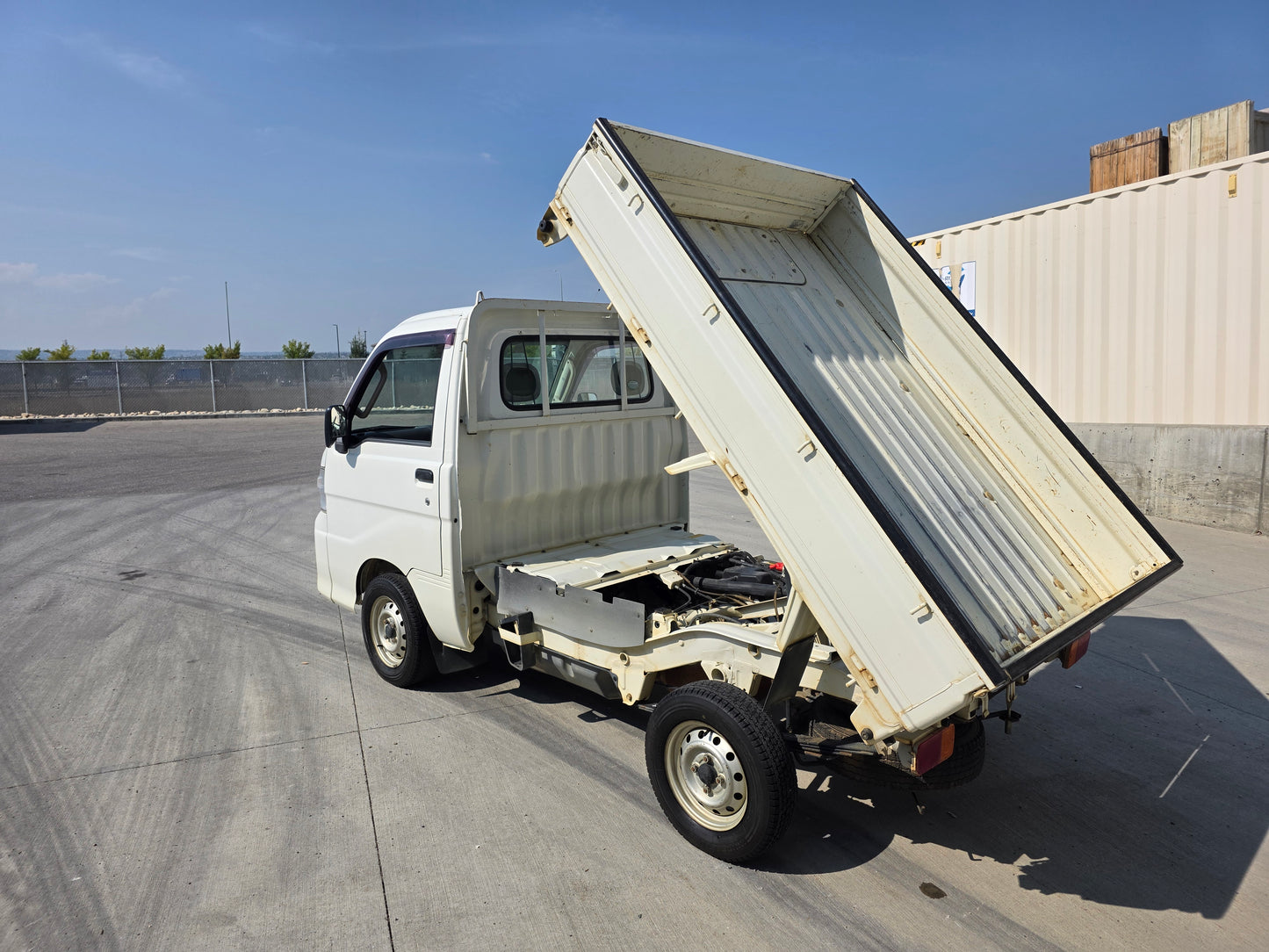 2009 DAIHATSU HIJET 4WD 5 Speed Low Kms DUMP BED Kei Truck