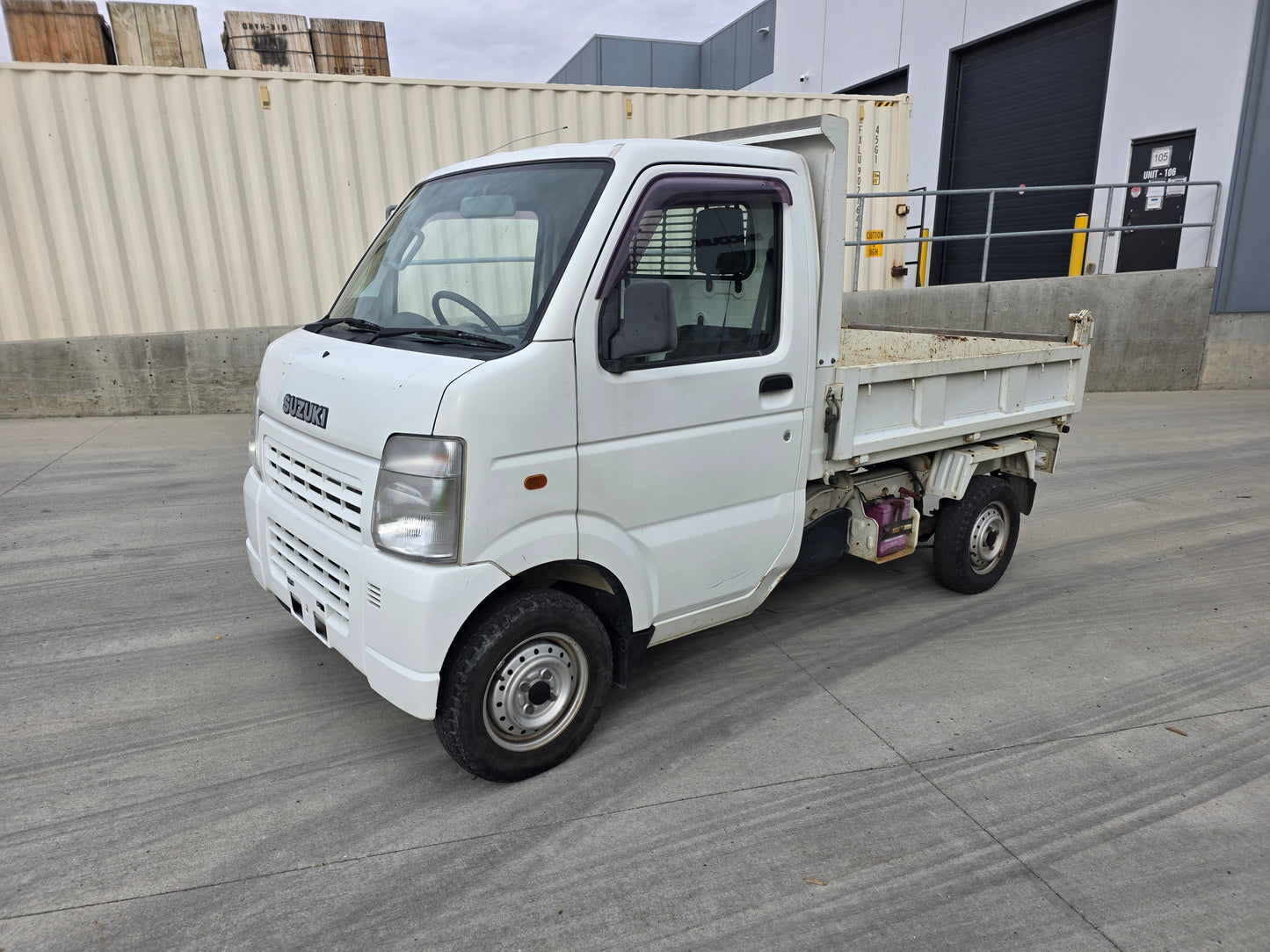 2004 SUZUKI CARRY 4WD 5 Speed Low Kms DUMP BED Kei Truck