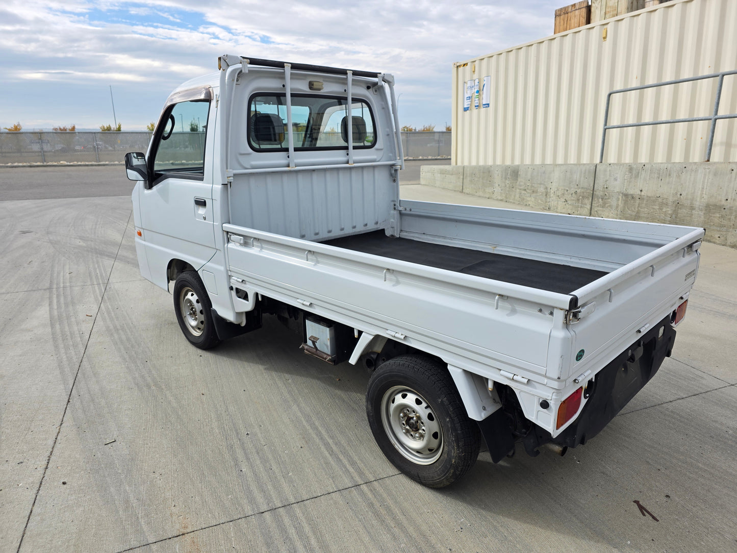 2010 SUBARU SAMBAR 4WD 5 Sp Manual Mini Kei Truck Only 7589kms !!