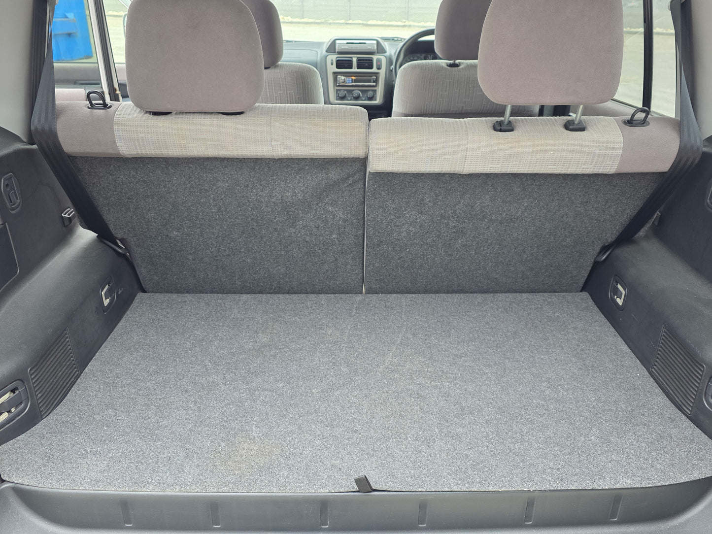 2002 Mitsubishi Pajero IO 4WD