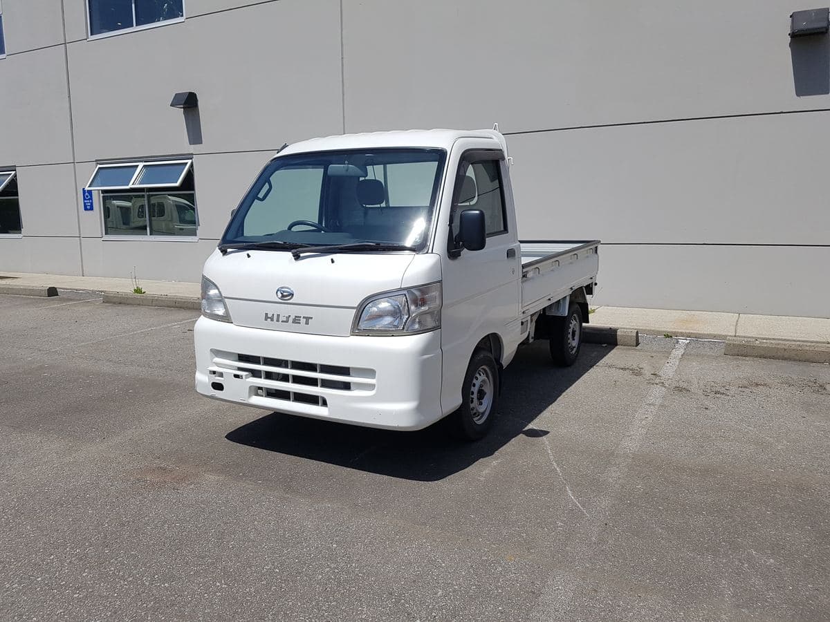 2007 Daihatsu Hijet 4WD — Only 6,715 KMs! — kei truck for sale in Calgary