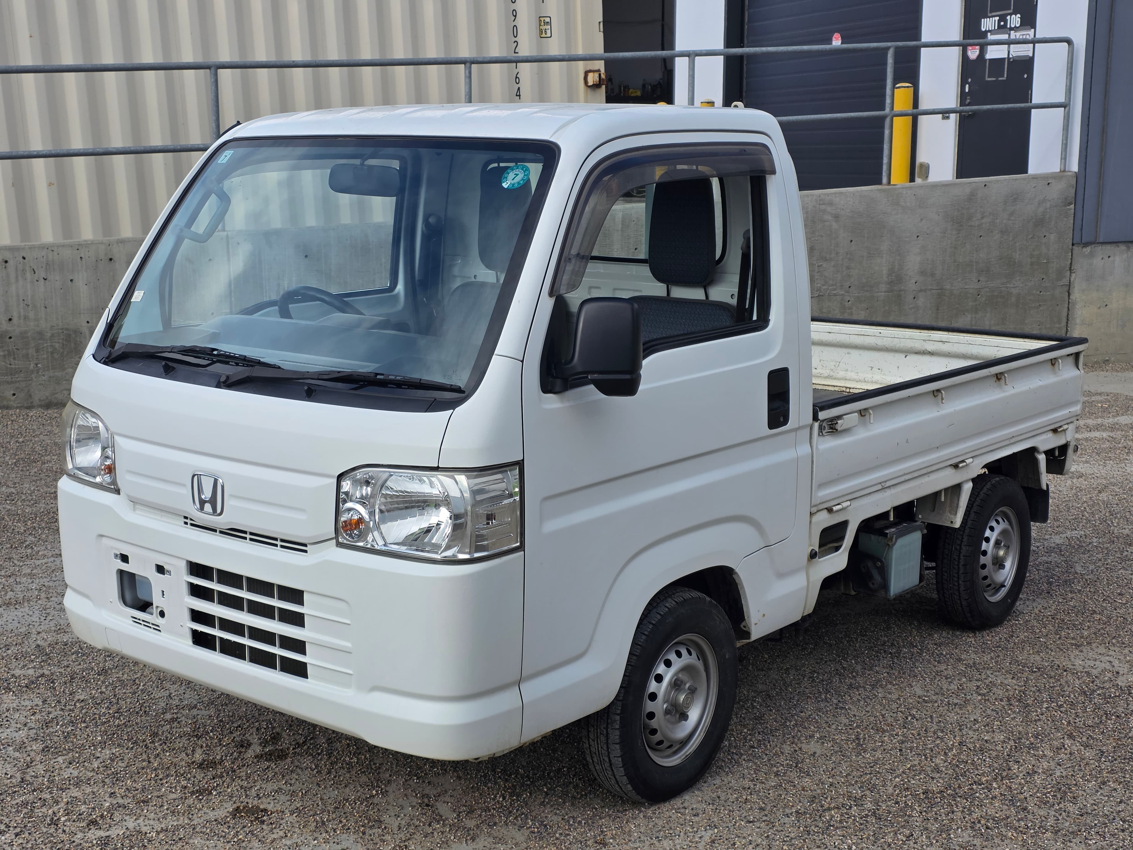 2010 Honda Acty SDX 4WD 5-Speed Manual — kei truck for sale in Calgary