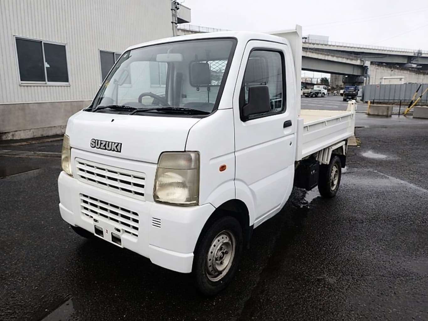 2006 Suzuki Carry Truck 4WD Hi/Lo Dump Bed — kei truck for sale in Calgary