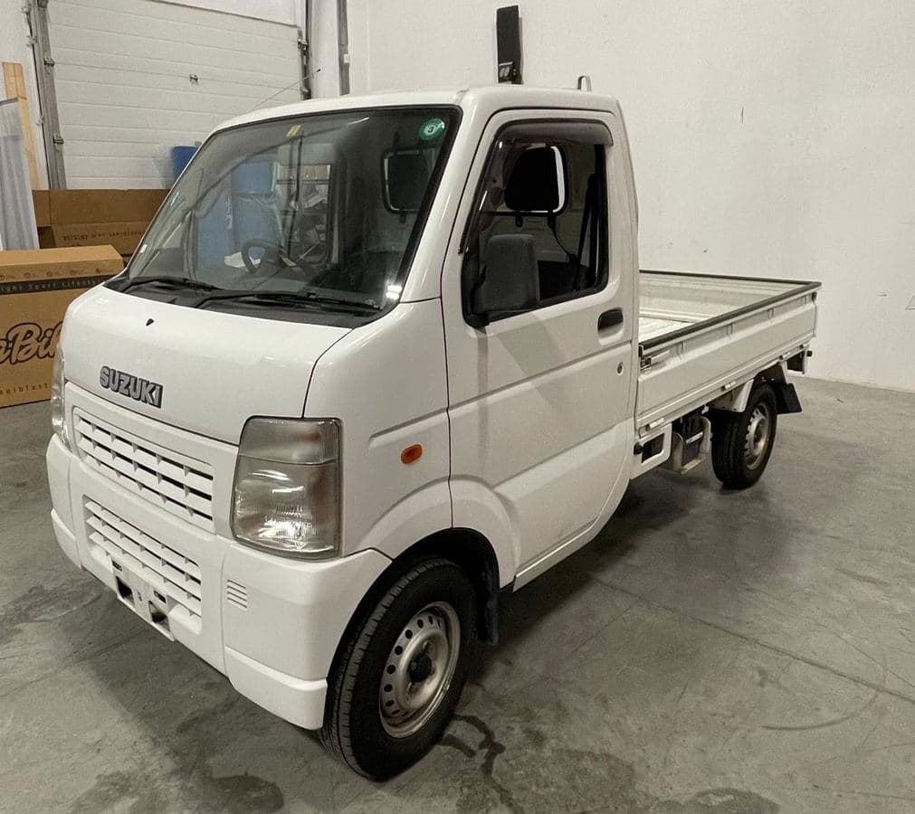 2006 Suzuki Carry (DA63T) AWD Automatic — Low KMs — kei truck for sale in Calgary