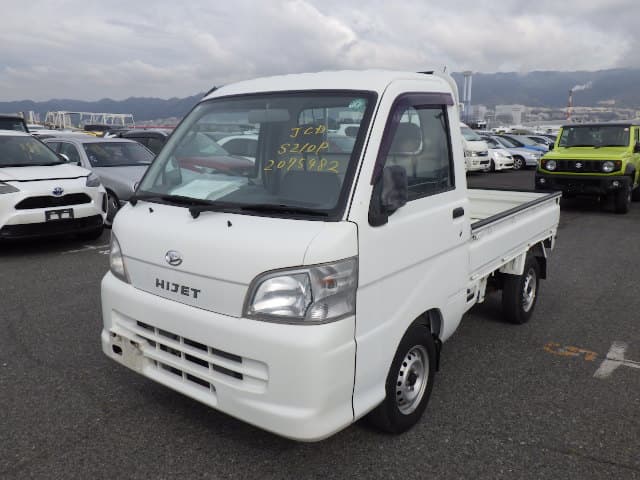 2006 Daihatsu Hijet Truck Flatbed 4WD 5-Speed Manual UNDER 10,000KMS! — kei truck for sale in Calgary