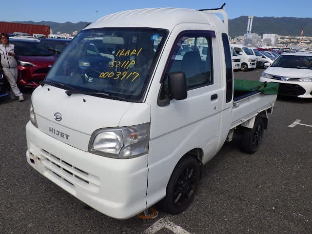 2008 Daihatsu Hijet Jumbo Cab Truck 4WD Auto — kei truck for sale in Calgary