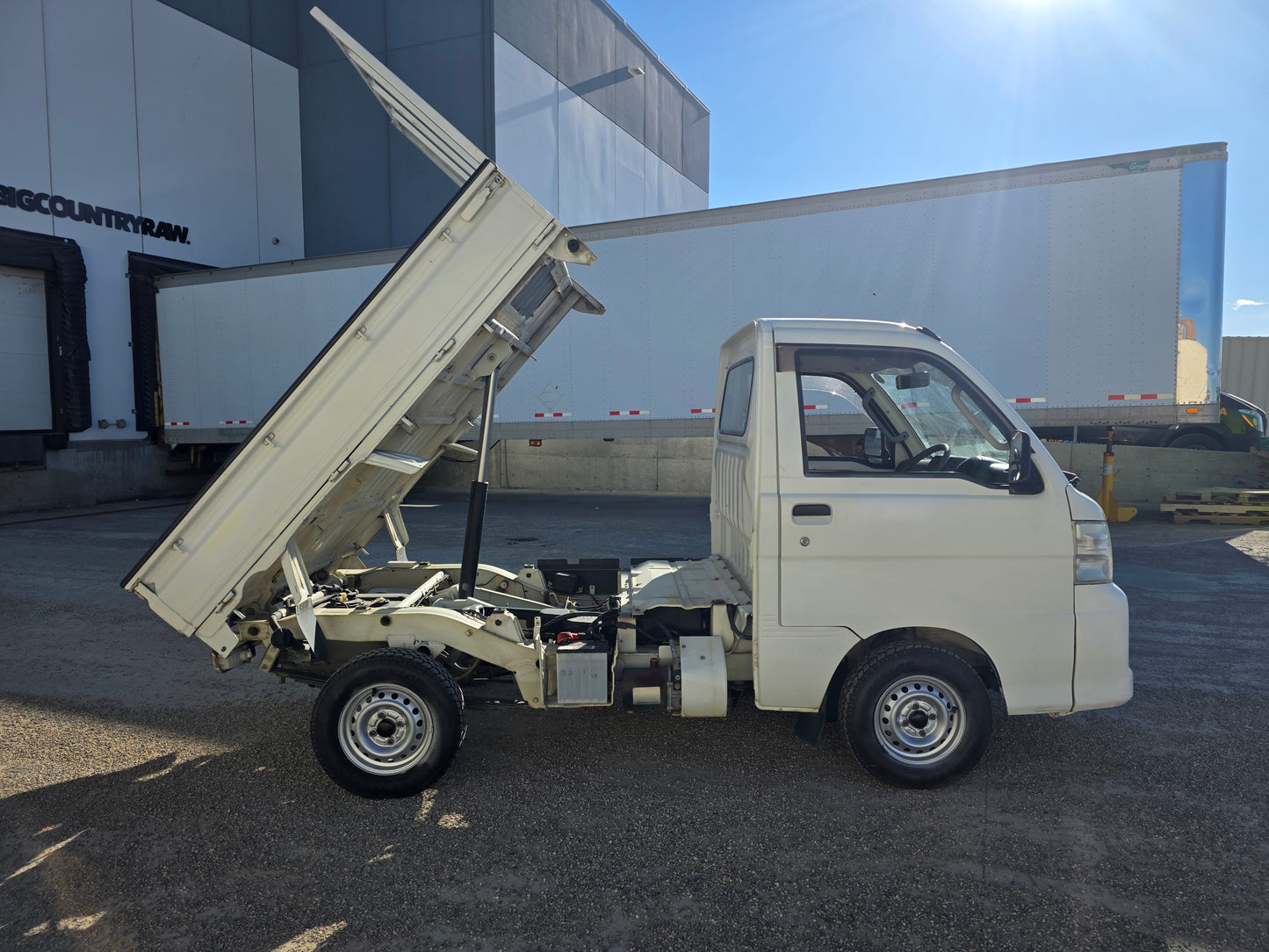 2007 DAIHATSU HIJET 4WD 5 Speed Low Kms DUMP BED Kei Truck
