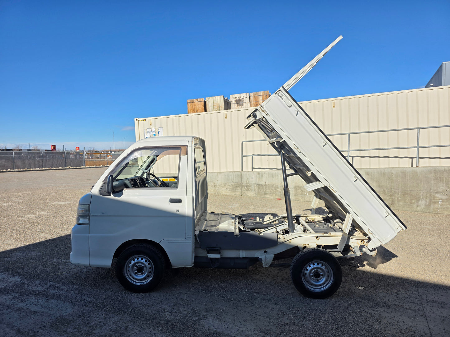 2007 DAIHATSU HIJET 4WD 5 Speed Low Kms DUMP BED Kei Truck