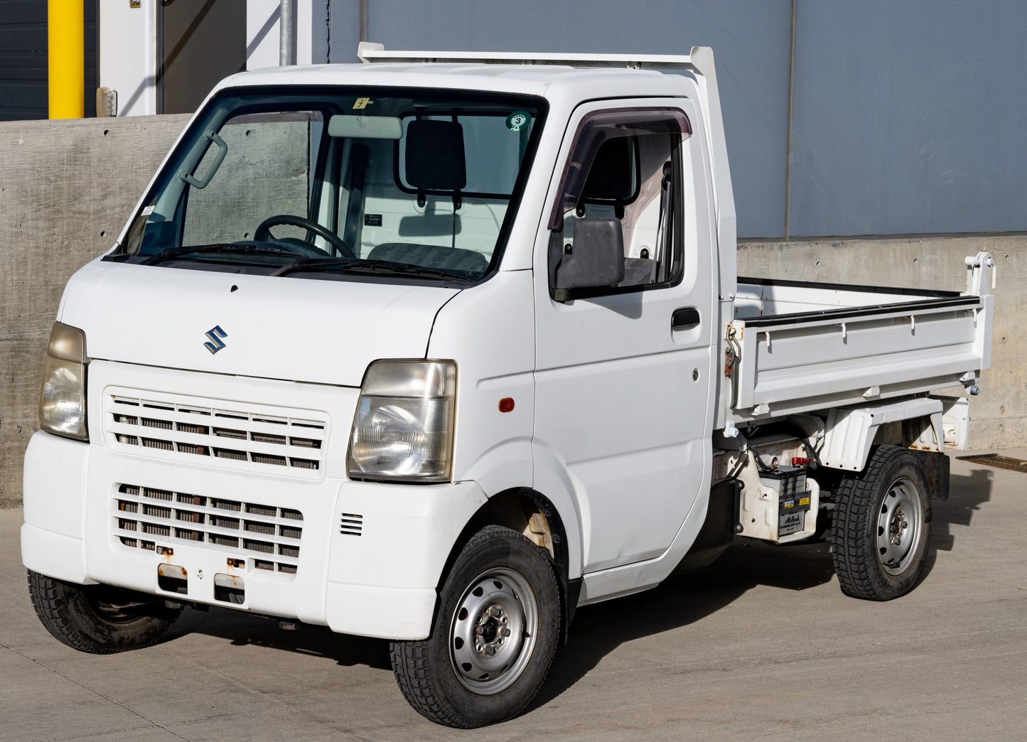 2005 SUZUKI CARRY 4WD 5 Speed Low Kms DUMP BED Kei Truck